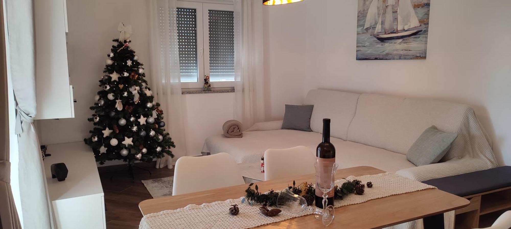 Sunny Oasis - High Ground Floor With Sunny Terrace & Private Garden!! Apartma